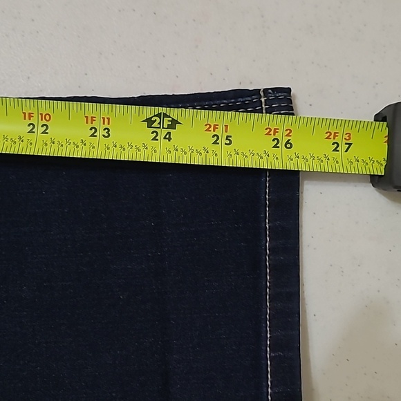 Chico's Dark Blue Crop Jeans with Embellishments size 0.5 (6) - Picture 7 of 10